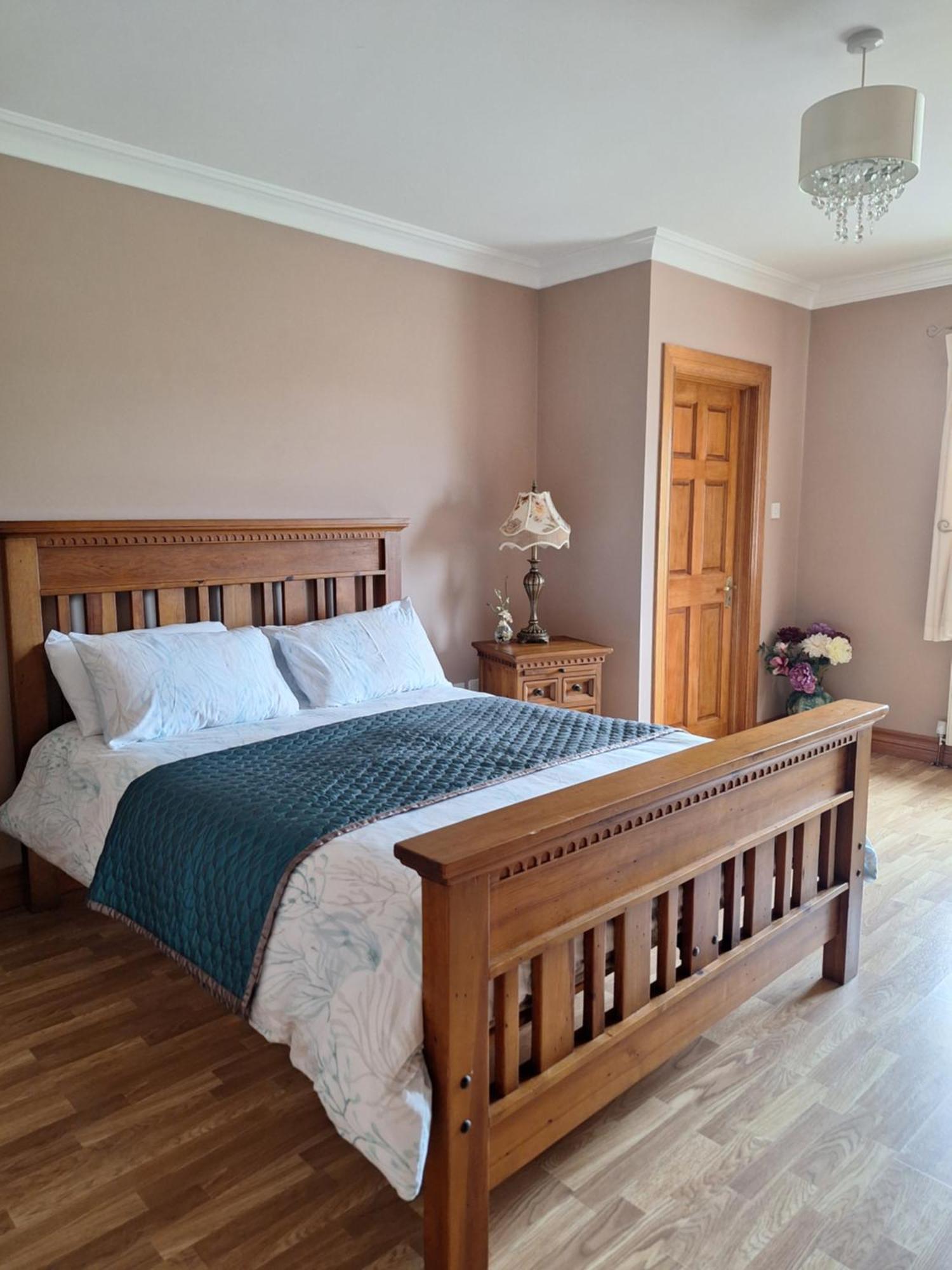 Ballnamona House Конг Стая снимка