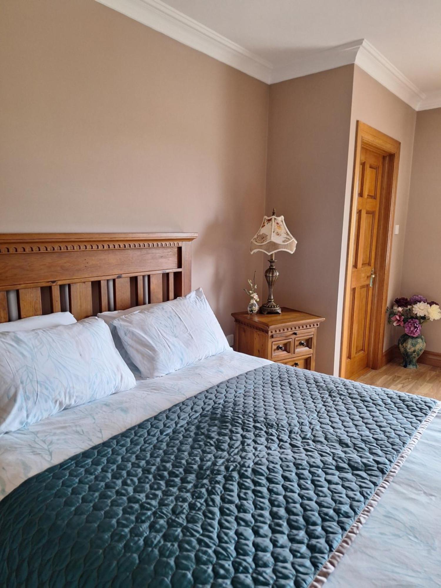 Ballnamona House Конг Екстериор снимка