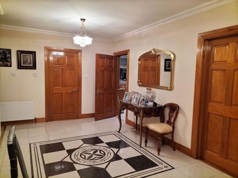 Ballnamona House Конг Екстериор снимка