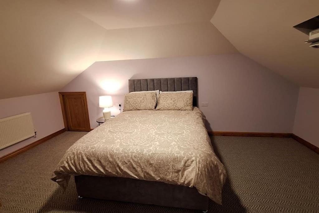 Ballnamona House Конг Екстериор снимка