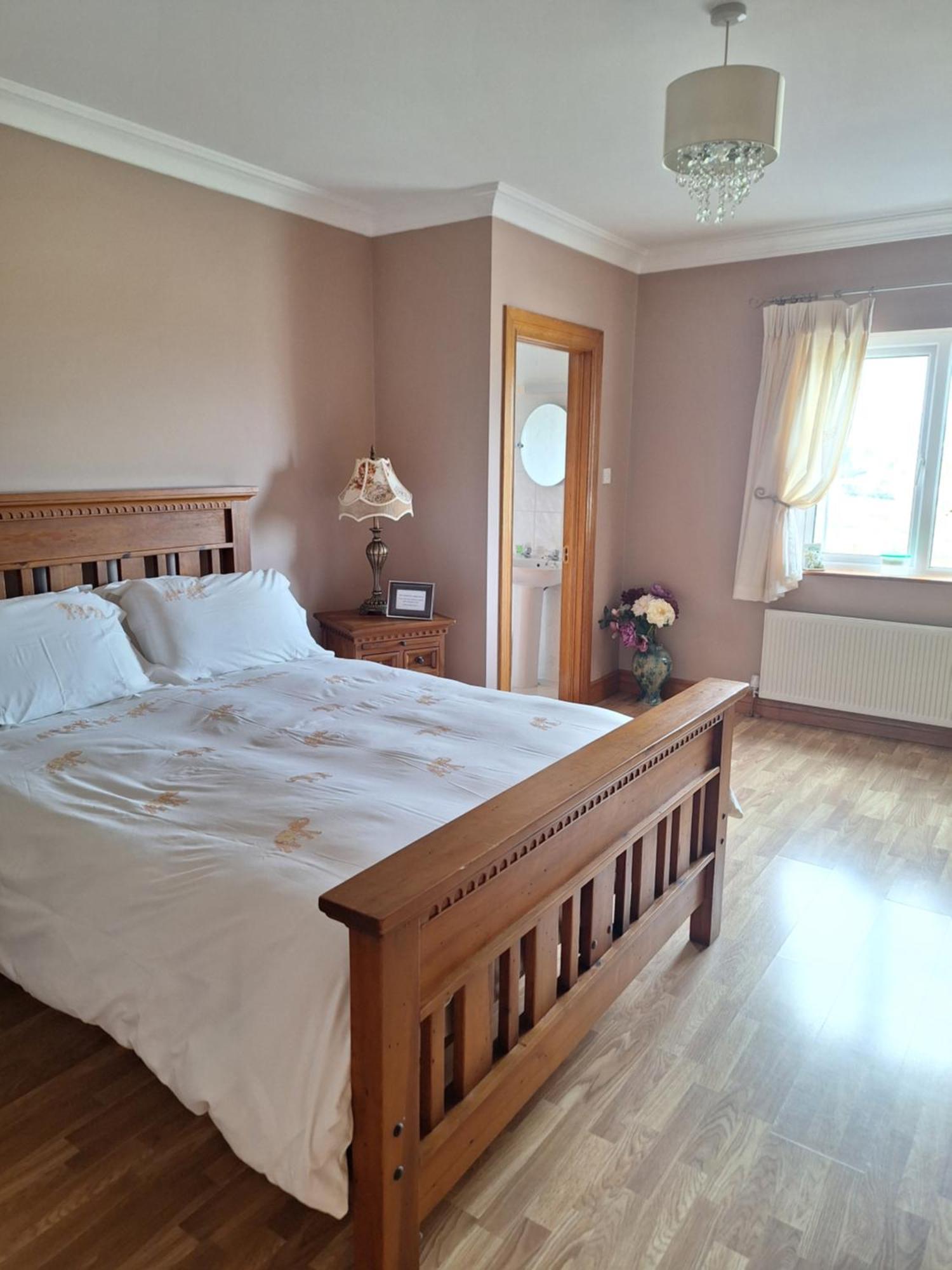 Ballnamona House Конг Стая снимка