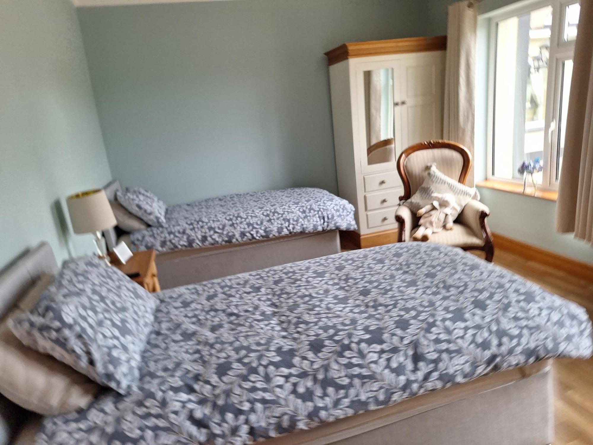 Ballnamona House Конг Екстериор снимка